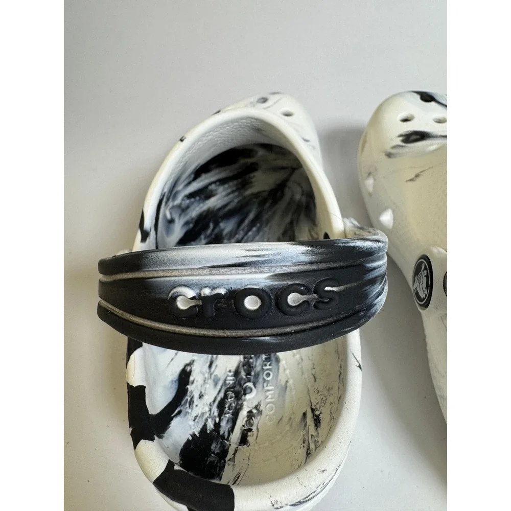 CROCS classic marbled